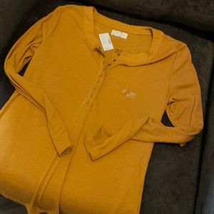 Brand new long sleeve shirt